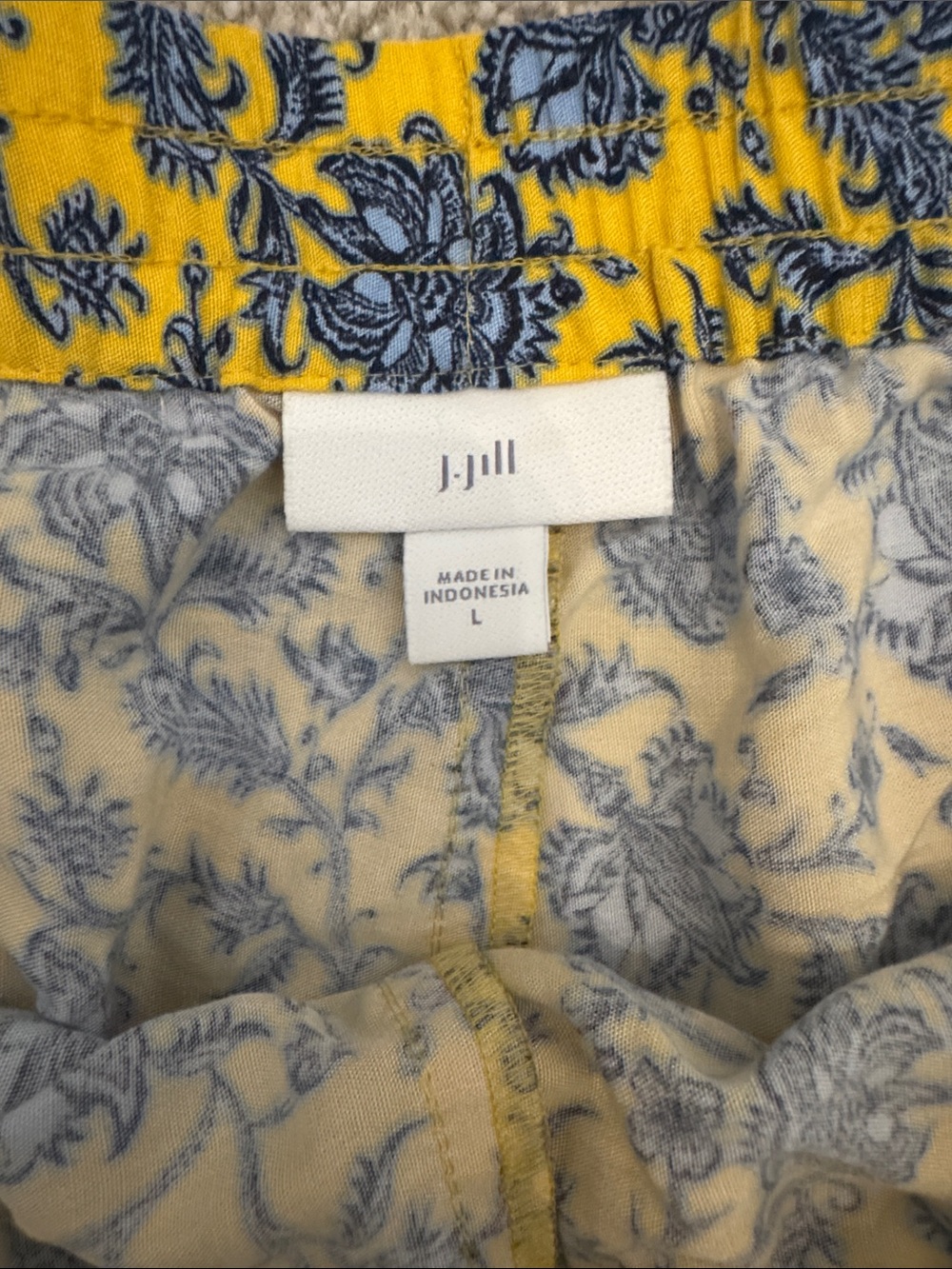 J. Jill Yellow Floral Shorts with Navy Tassel - Picture 4 of 6
